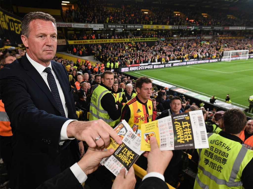 力挫强敌 力挫强敌